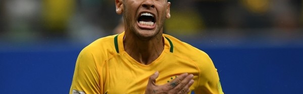  伊萨克冷静施射纽卡斯尔绝杀曼联  