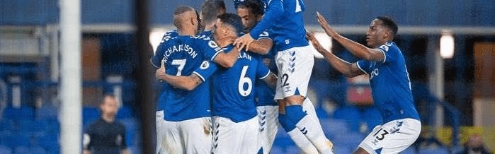  里昂锋线全面开花助力球队重返争冠行列