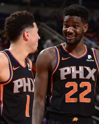 壹号娱乐- 太阳队，布克单场62分，刷新生涯得分纪录  