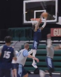 壹号娱乐- 灰熊,莫兰特,暴力,扣篮,集锦,引爆,社交媒体,播放量,破亿  