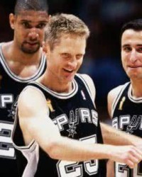  南特老将续约两年，经验传承助力年轻阵容  