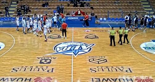  沃尔夫斯堡攻守均衡，主场力克中游球队