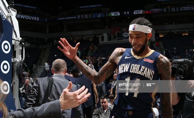  鹈鹕锡安威廉姆斯伤愈回归，飞天遁地再现暴力美学