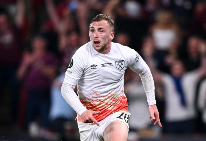  西汉姆联欧协联夺冠，莫耶斯书写新篇章