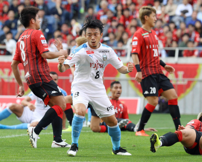  都灵队长染红离场引发争议，尤里奇质疑VAR介入时机