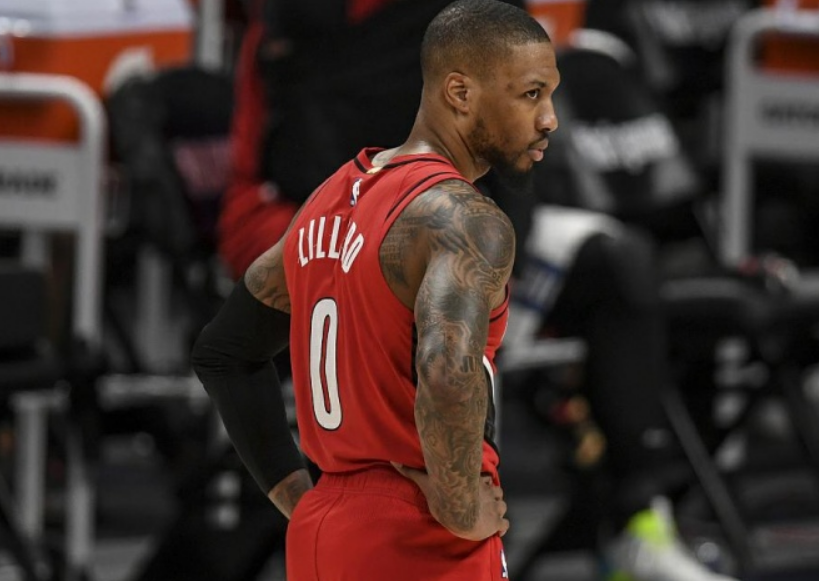  开拓者利拉德申请交易，多队竞价进入白热化  