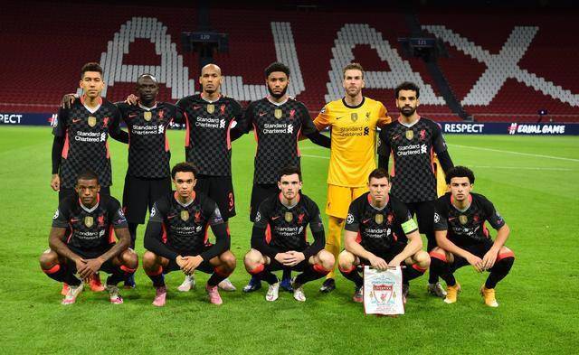  门兴格拉德巴赫青年军崛起，战术革新引关注  